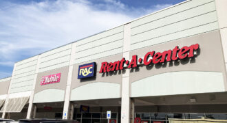 El Monte Town Center, Ponce 3,000 Sq Ft